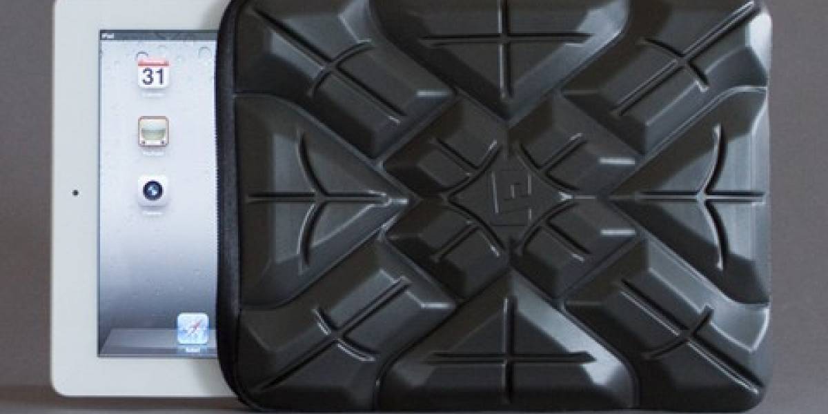Lanza tú iPad desde 400 metros de altura... con una funda G-Form