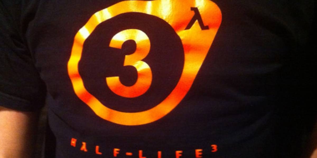 Empleados de Valve vistiendo poleras de Half-Life 3