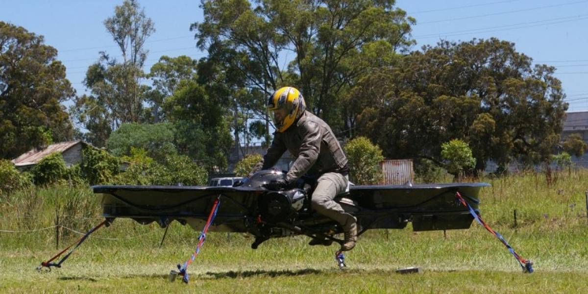 El Hoverbike podría ser un speeder de Star Wars, pero es más bien un "motocóptero"