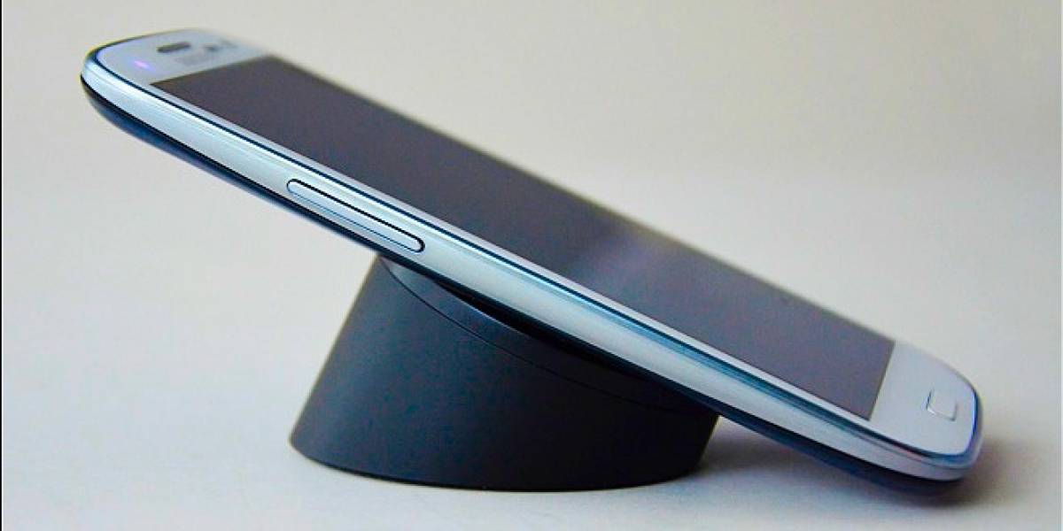 Probamos la carga inalámbrica del Samsung Galaxy SIII (A Primera Vista)