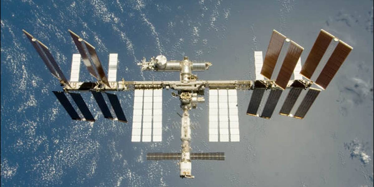 Estación Espacial Internacional se la pasa esquivando basura orbital