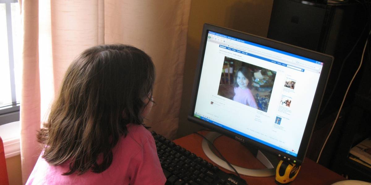 Menores de 13 años burlan políticas de ingreso a Facebook