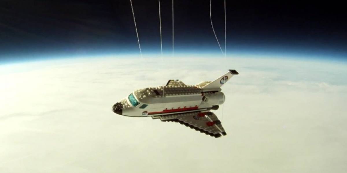 El transbordador espacial despega de nuevo... en versión LEGO
