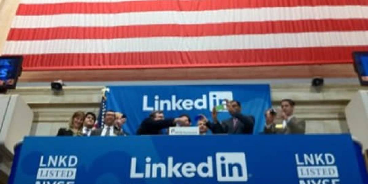 A LinkedIn ya pueden llamarle LNKD y su valor se dispara al doble en el estreno