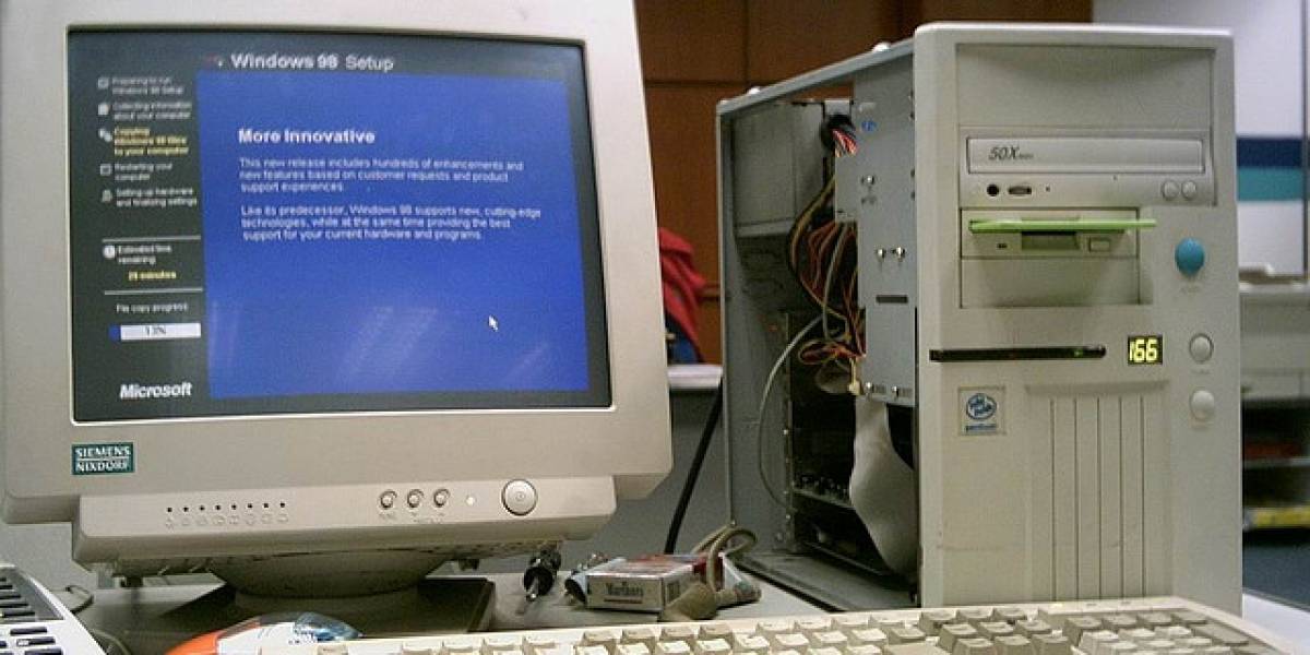 Los PC comienzan lentamente a emprender su retirada
