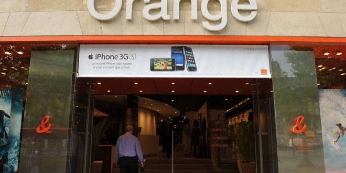 Orange confirma que mantendrá la subvención de móviles en España