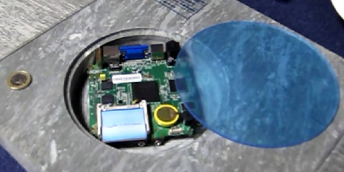Presentan proyecto para instalar WiFi y Bluetooth en el pavimento de las calles