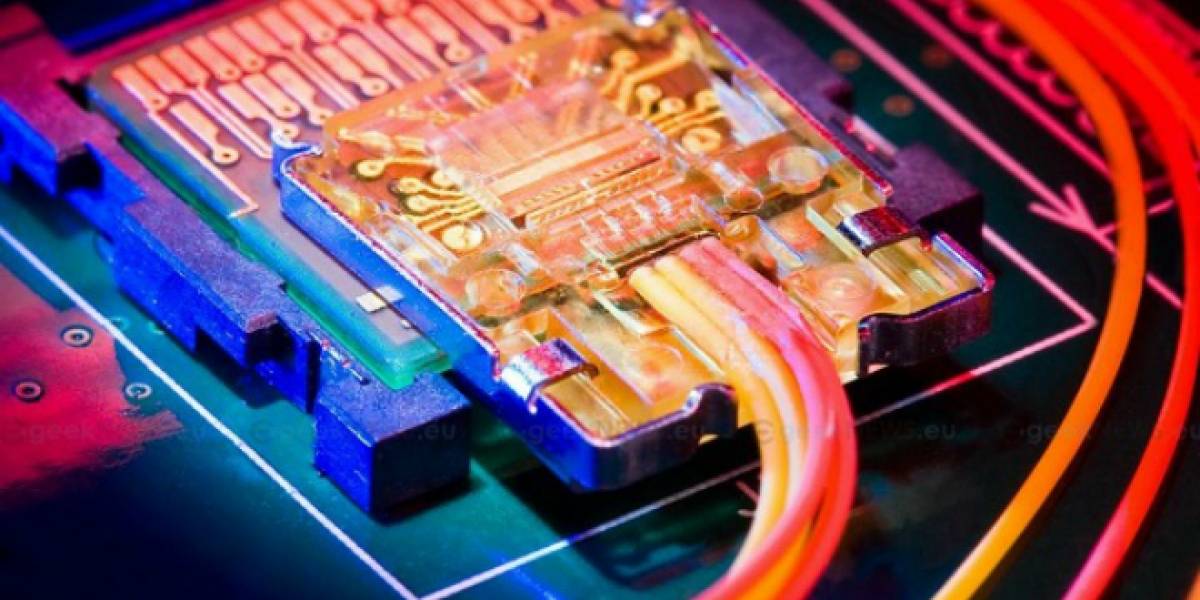 Conexiones Thunderbolt se masificarán en el mercado de PCs en 2013