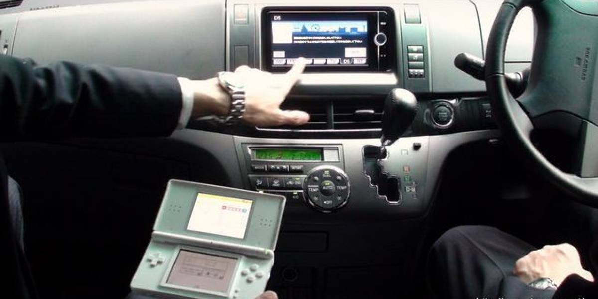 Toyota lanzó un sistema de navegación para vehículos controlado por Nintendo DS