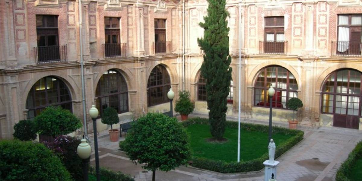 España: El control de la asistencia a clase de los universitarios se realizará a través del móvil