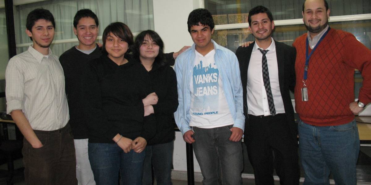 Chile: Escolares se la juegan resolviendo problemas reales en el Desafío Bits