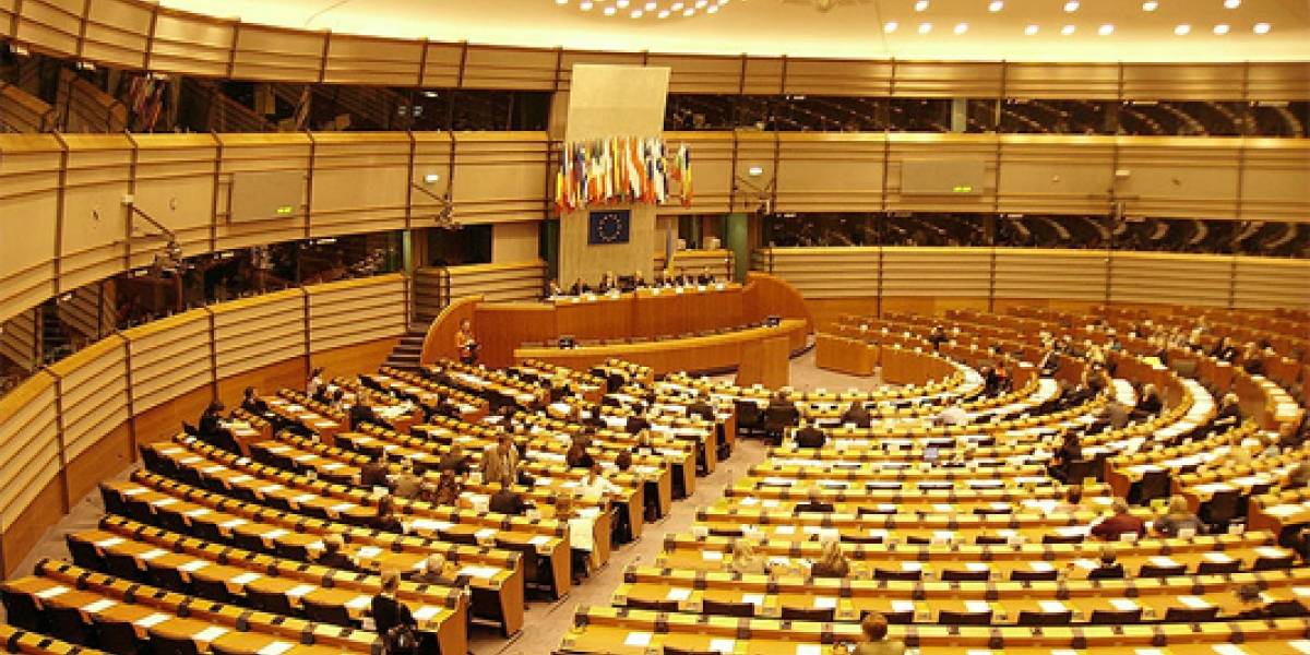 Expedientan a España por retraso en derechos de usuarios de telecomunicaciones