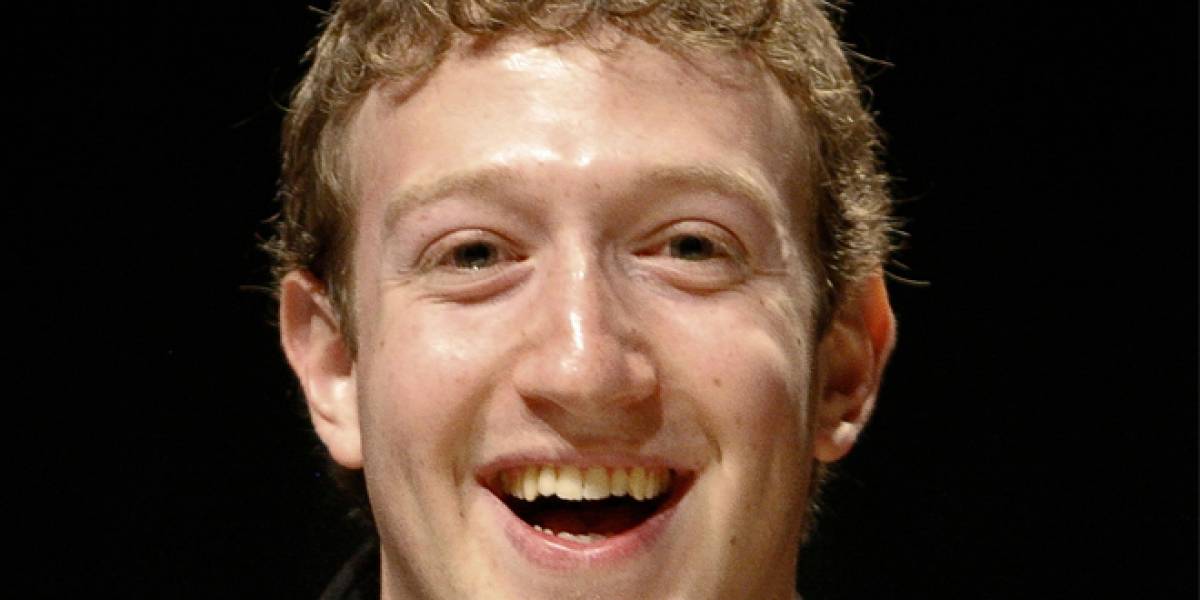 Demandan a Mark Zuckerberg por supuestamente saber que Facebook estaba sobrevalorada