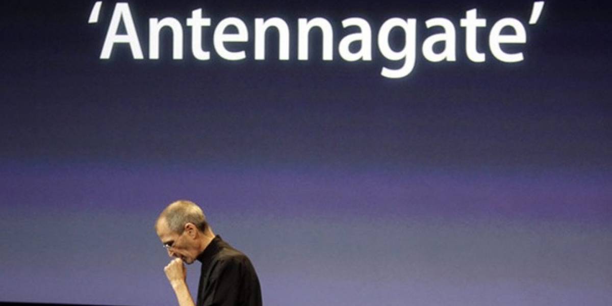 Comenzó el reembolso de USD$15 a los afectados por la antena del iPhone 4