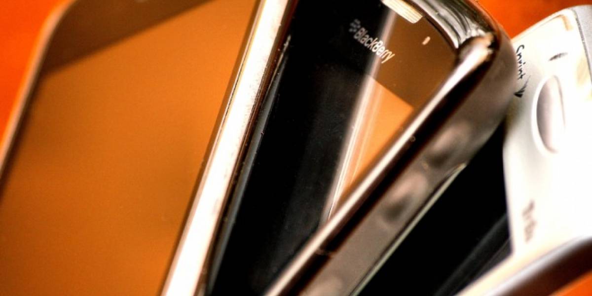 IDC: Por primera vez se vendieron más smartphones que feature phones en el mundo
