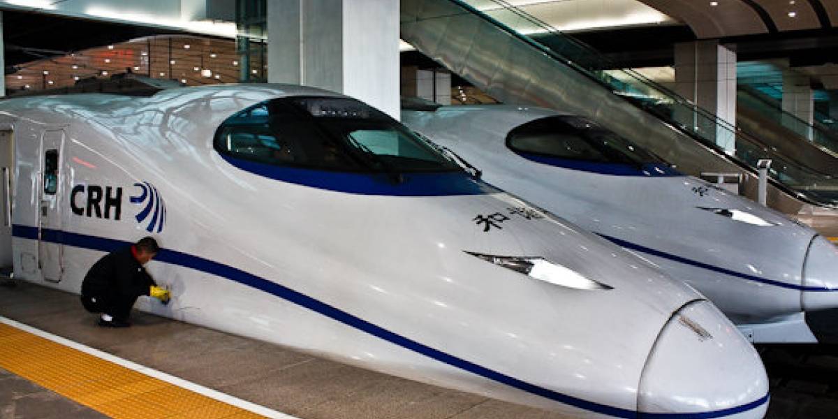 China pone en funcionamiento otro tren de muy alta velocidad