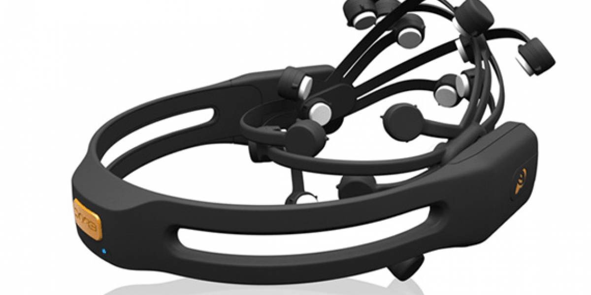 Emotiv EPOC: Práctico lector de ondas cerebrales