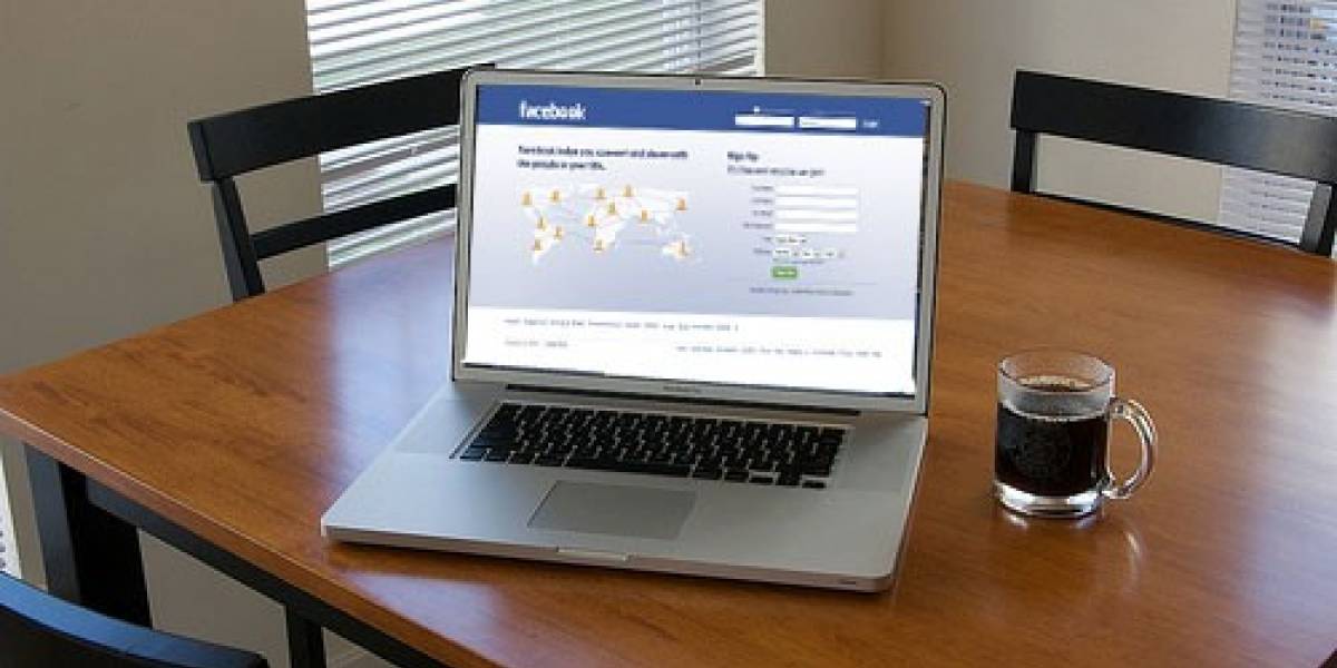 Redes sociales le costarían USD$2.250 millones a empresas inglesas