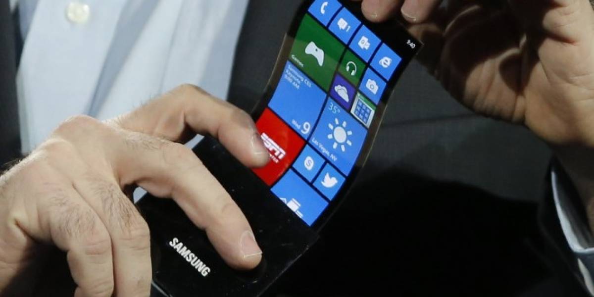 Samsung y LG se aprontan a fabricar pantallas flexibles masivamente