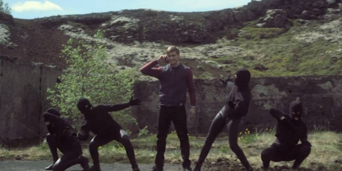 Mira el nuevo y extraño comercial del Samsung Galaxy S4 en Islandia