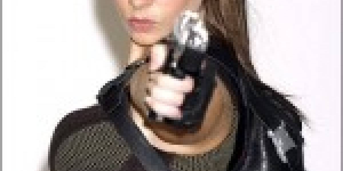 Nueva Modelo para ser Lara Croft... MIJITA RICA!!