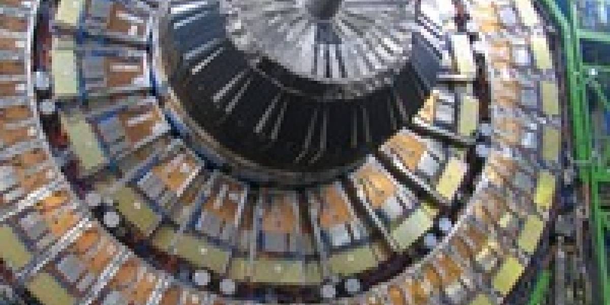 El LHC produce las primeras colisiones de protones