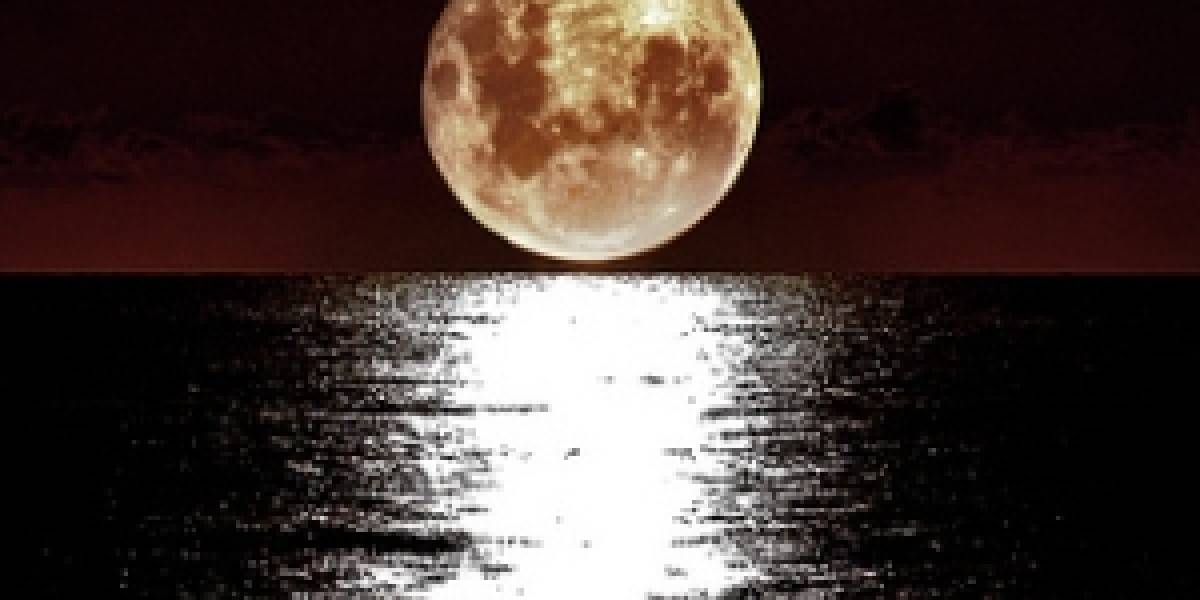 Confirman la existencia de agua en la Luna