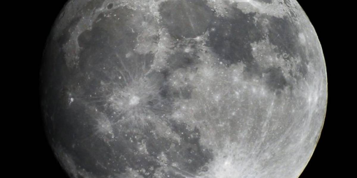 La NASA bombardea la Luna (en vivo)