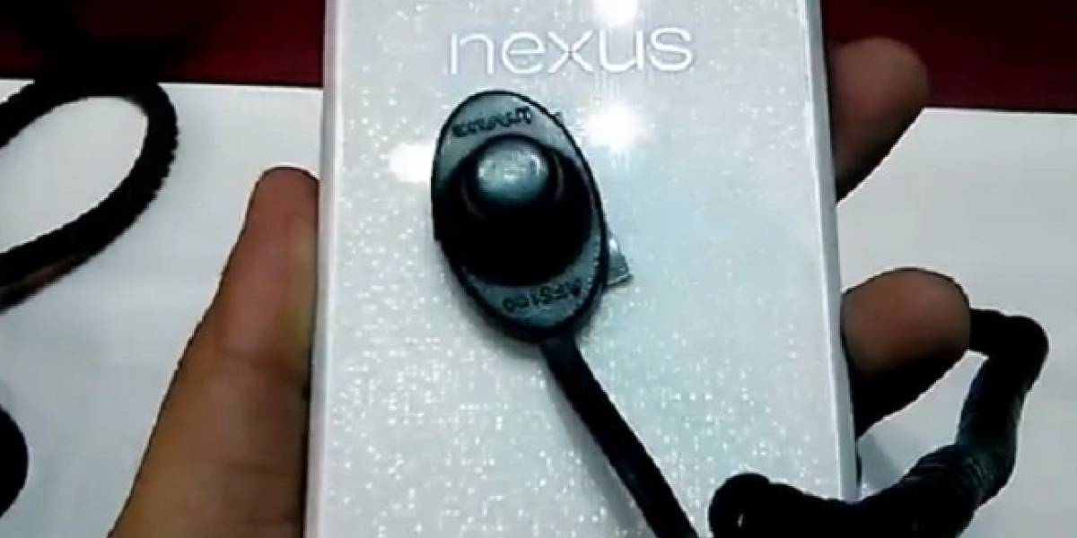 El Nexus 4 blanco vuelve a aparecer, ahora en video