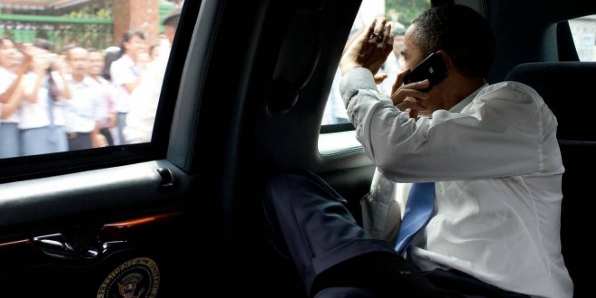 Obama no usa un iPhone por no ser suficientemente seguro