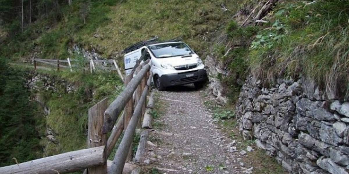 Corte estadounidense prohíbe incluso tocar sus teléfonos a los conductores de automóviles
