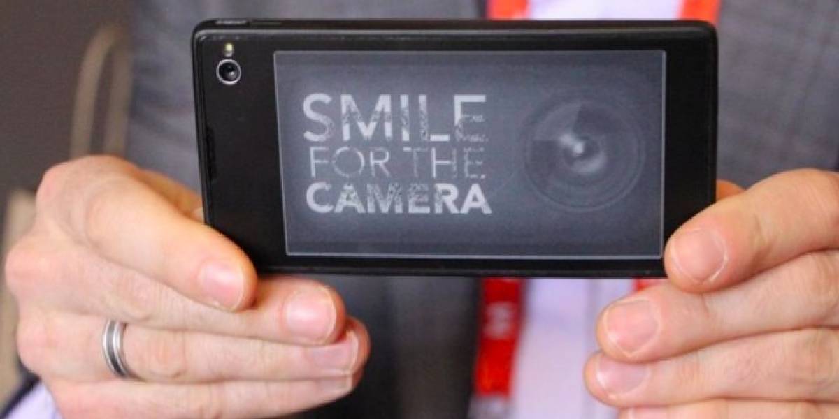 El YotaPhone ya está a la venta