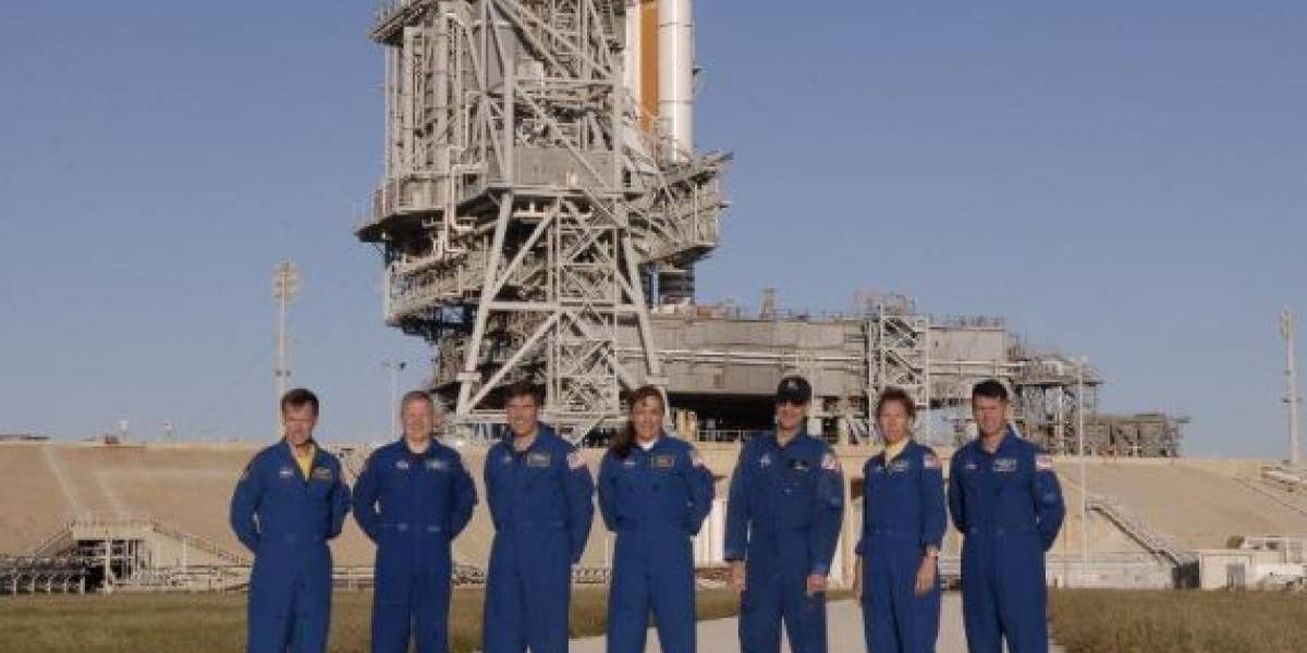 El Transbordador Endeavour listo para el despegue