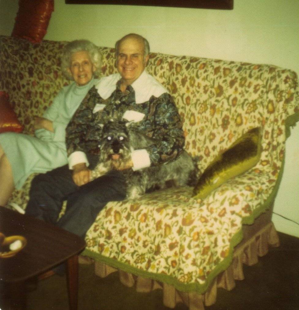 99471931maeandsonny2-2e63a7bc781137fa9e6360e46411aec4.jpg
