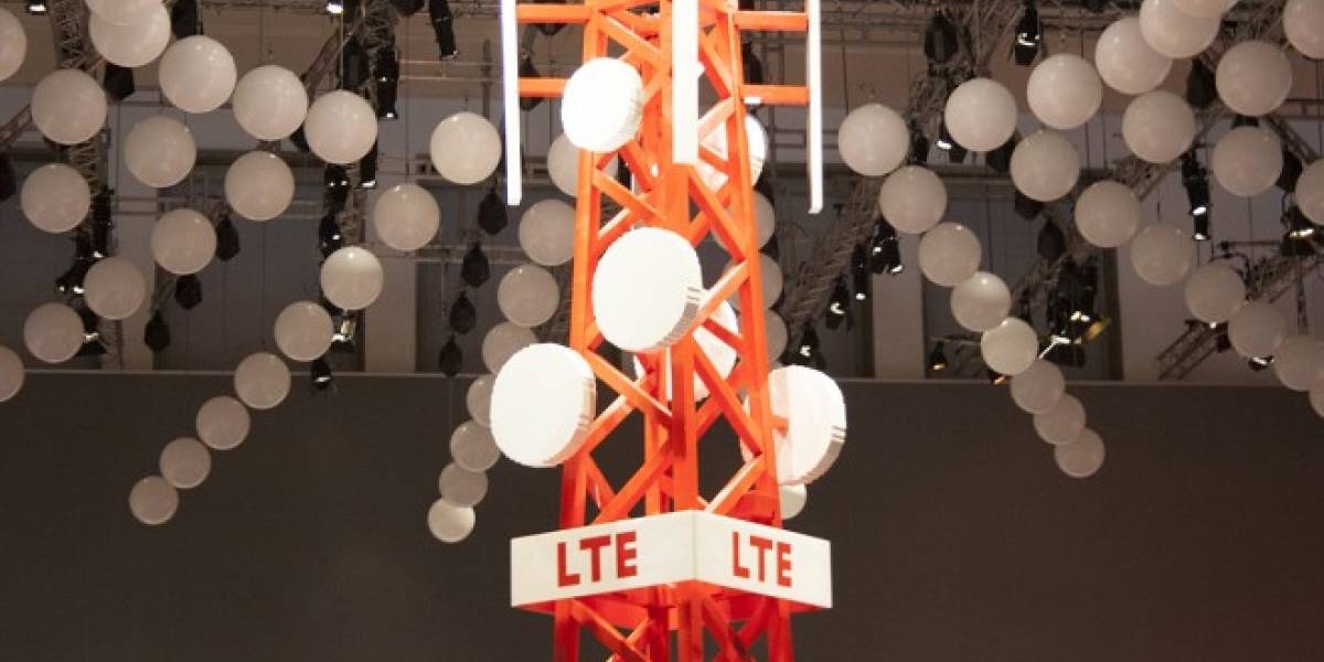 Pepephone planta cara a Vodafone demandándola por no dar acceso a 4G