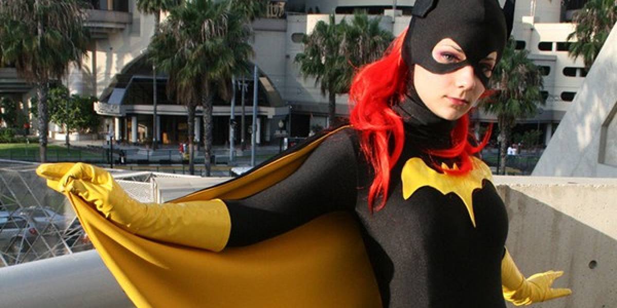 Batgirl podría ser el siguiente personaje descargable de Injustice: Gods Among Us