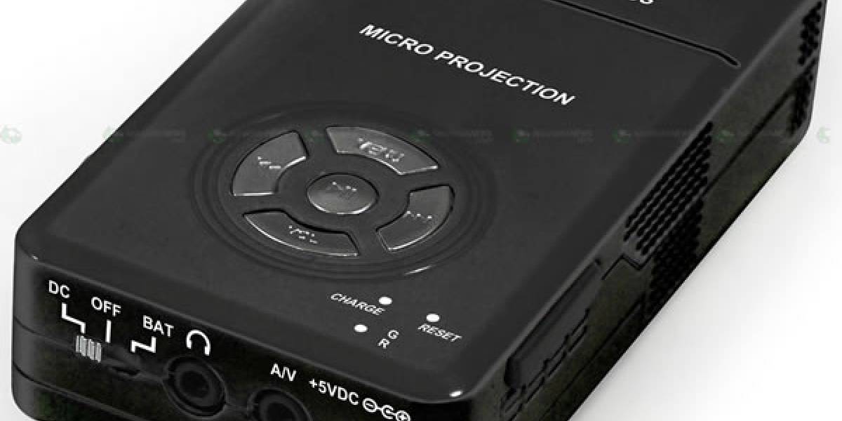 Earth Trek presenta el proyector más pequeño del mundo