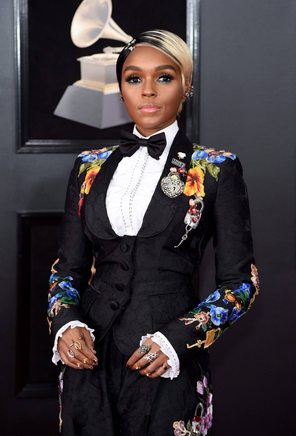 peor vestidas grammy