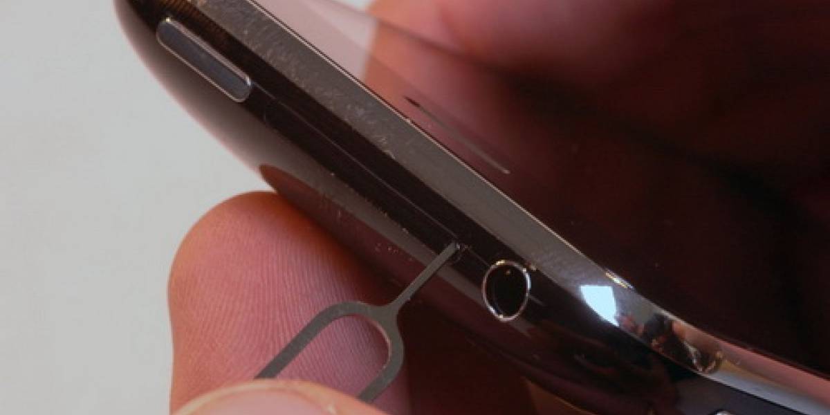 Desnudan al primer iPhone 3G