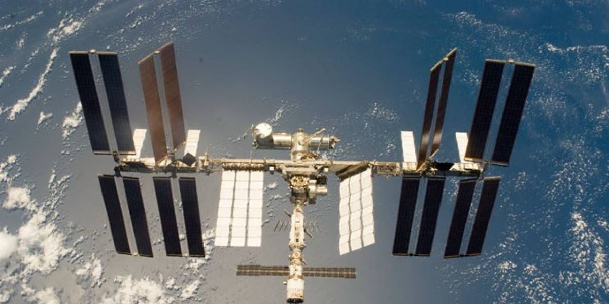 Astronautas no logran reparar la Estación Espacial Internacional