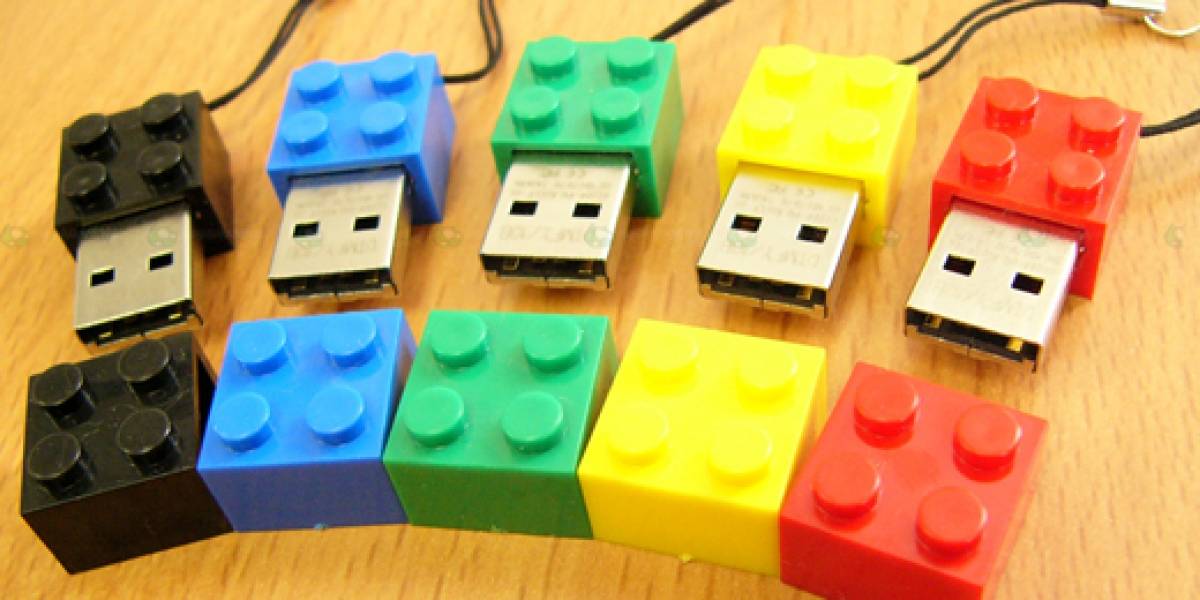 Pendrives con forma de Lego