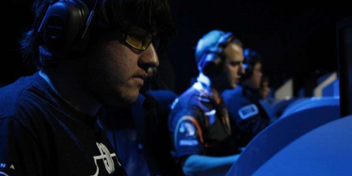 Riot Games prohibe a jugadores profesionales de LoL participar en transmisiones de juegos de la competencia