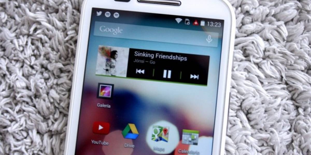 Motorola Moto E ahora corre Android Lollipop gracias a CyanogenMod 12