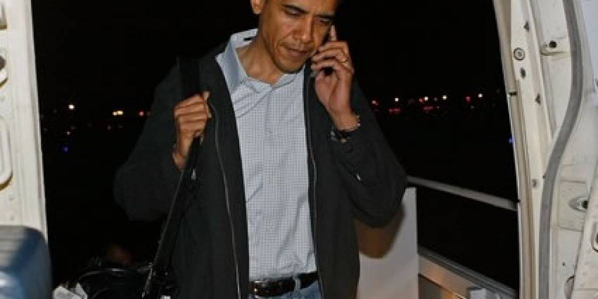Acceden sin autorización a registros de un celular de Obama