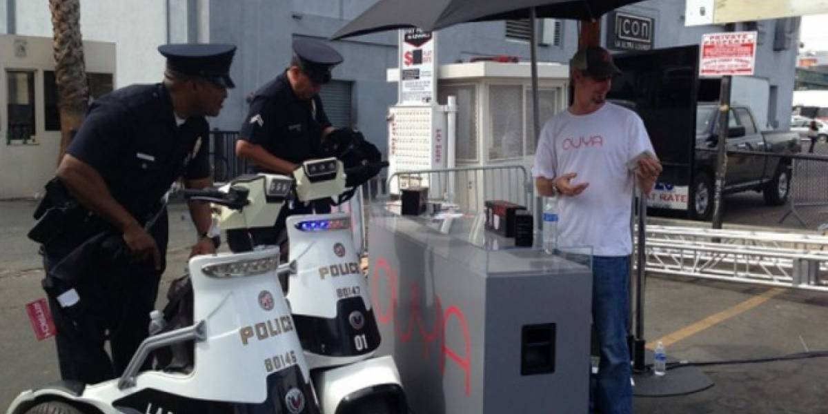 La policía trató de cerrar el stand de Ouya #E3