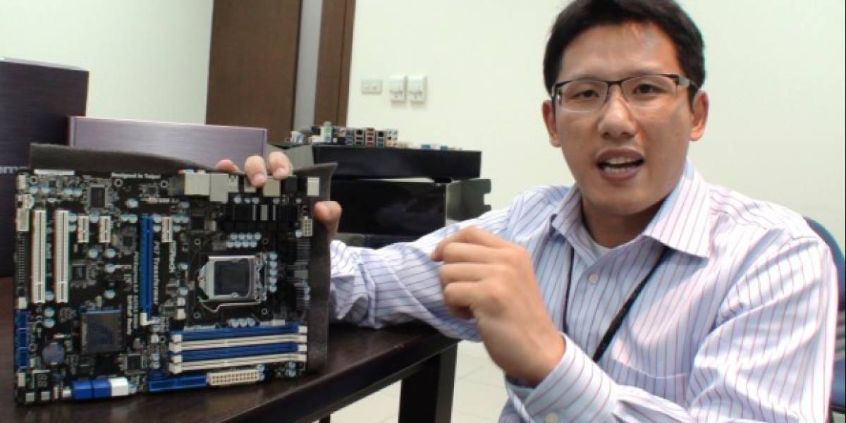 Asrock P67 Transformer: P67 para socket LGA 1156