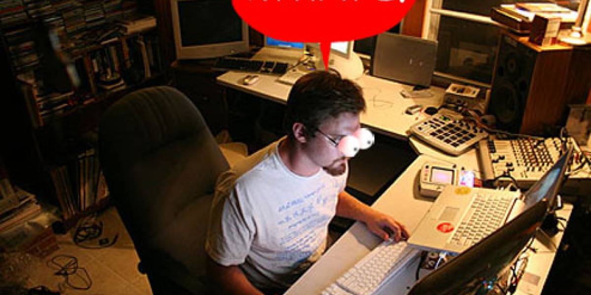 Hombre utiliza escritorio remoto para encontrar notebook robado, soporta porno por un mes