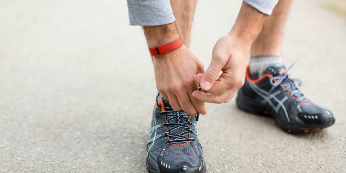 Aseguran que Apple dejará de vender pulseras Fitbit en sus tiendas