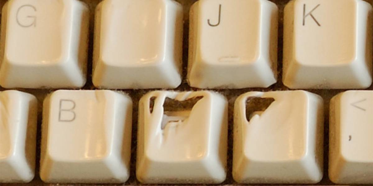 Teclado casi derretido después de 8 años