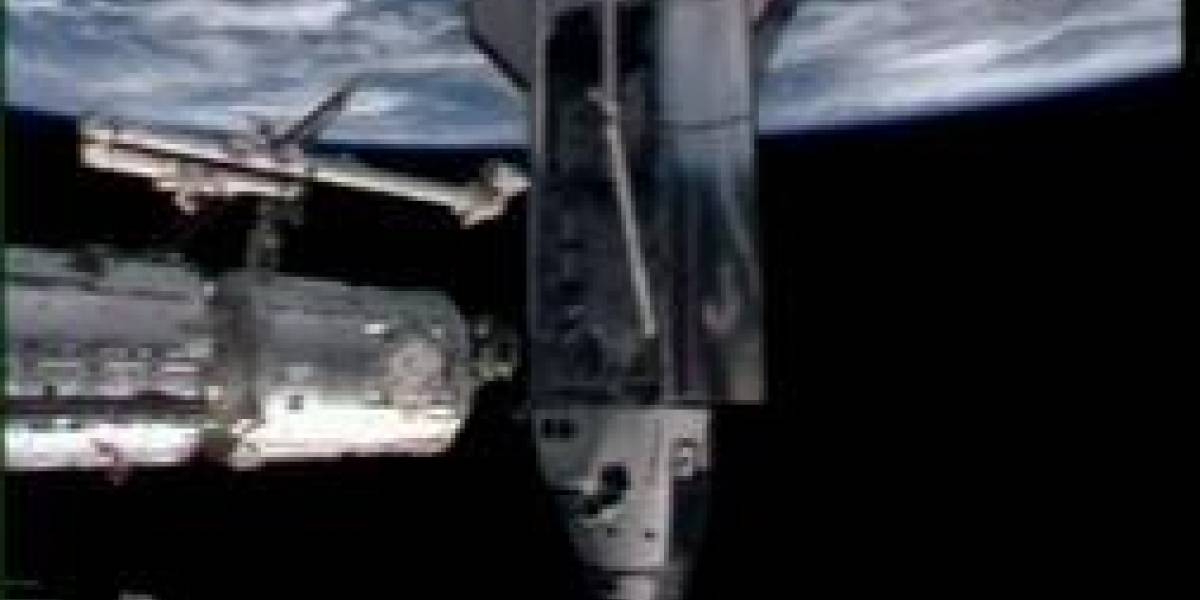 El Endeavour se acopla exitosamente